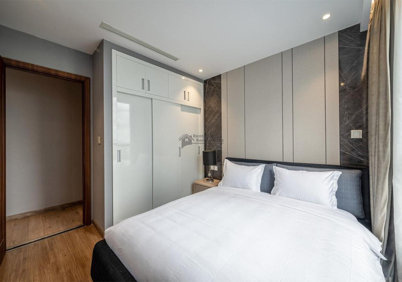The Landmark Luxury Vinhomes Apartments - The Buildings Nearby Landmark 81 Central Ho Chi Minh City Bagian luar foto